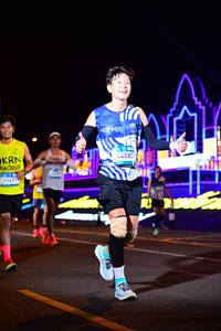 BIB: 41421, 44083
                            <button type="button" onclick="openModal(22865433)" class="btn btn-primary btn-sm float-right btn-popup" data-toggle="modal" data-target=".modal-high-quality">
                        <i class="fas fa-shopping-cart"></i> Add to Cart
                    </button>
                                            <button type="button" onclick="isThisMe(22865433, true)" class="btn btn-success btn-sm float-right btn-popup btn-isme hidden" data-toggle="tooltip" data-placement="bottom" title="นี่คือรูปของคุณใช่ไหม คลิกที่นี่เพื่อเอาเข้าอัลบั้ม">
                        <i class="fas fa-plus"></i> Add to album
                    </button>
                    <button type="button" onclick="isThisMe(22865433, false)" class="btn btn-warning btn-sm float-right btn-popup btn-isnotme hidden">
                        <i class="fas fa-ban"></i> Remove from album
                    </button>